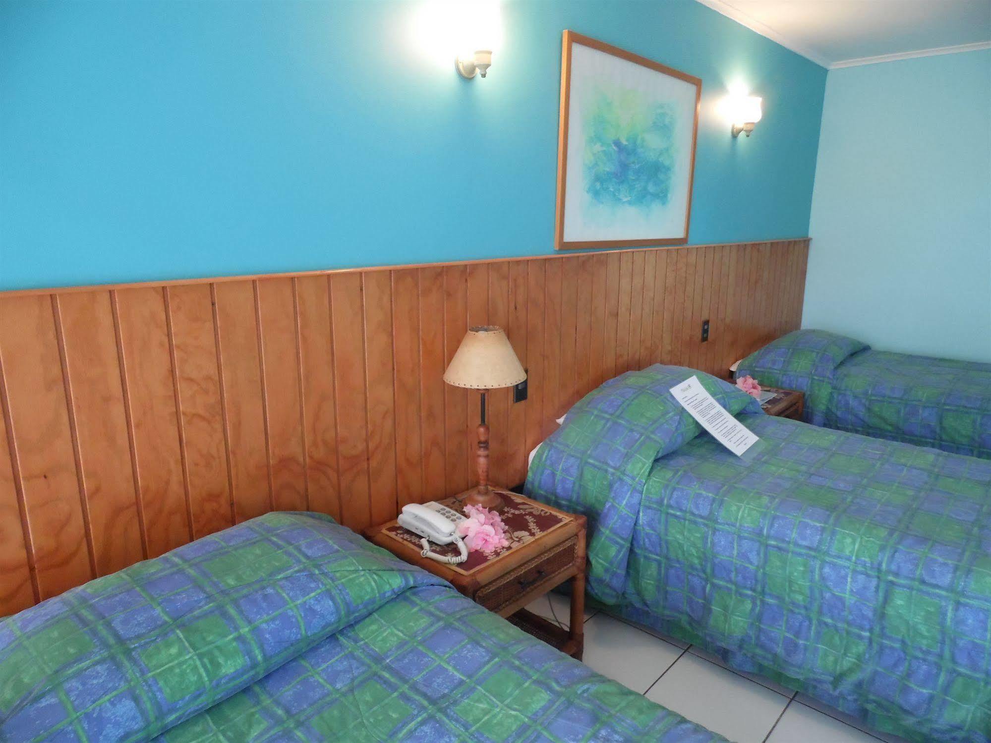 Hotel Manutara Hanga Roa Exterior foto