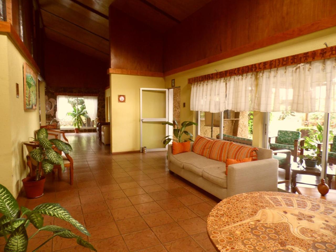 Hotel Manutara Hanga Roa Exterior foto